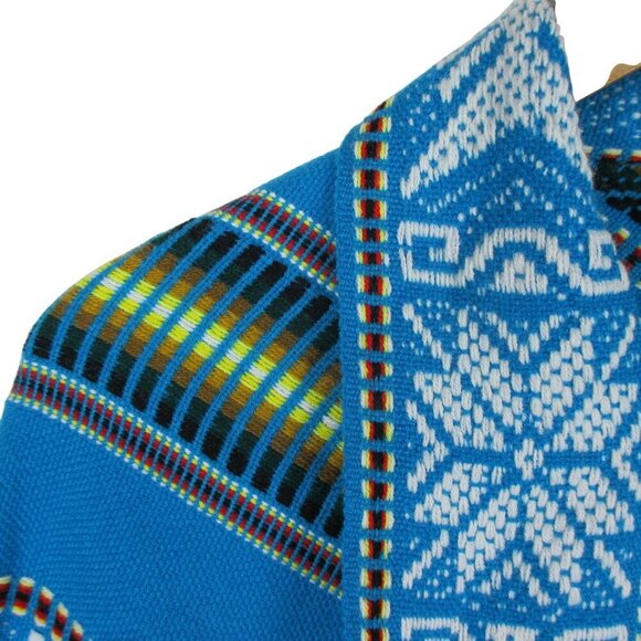 Vintage Womens Wool Aztec Fringed Scarf Neck Poncho O/S Handmade in Ecuador - Picture 7 of 7